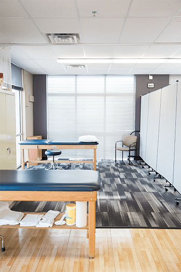 kinetic edge physical therapy Ames West facilities 3