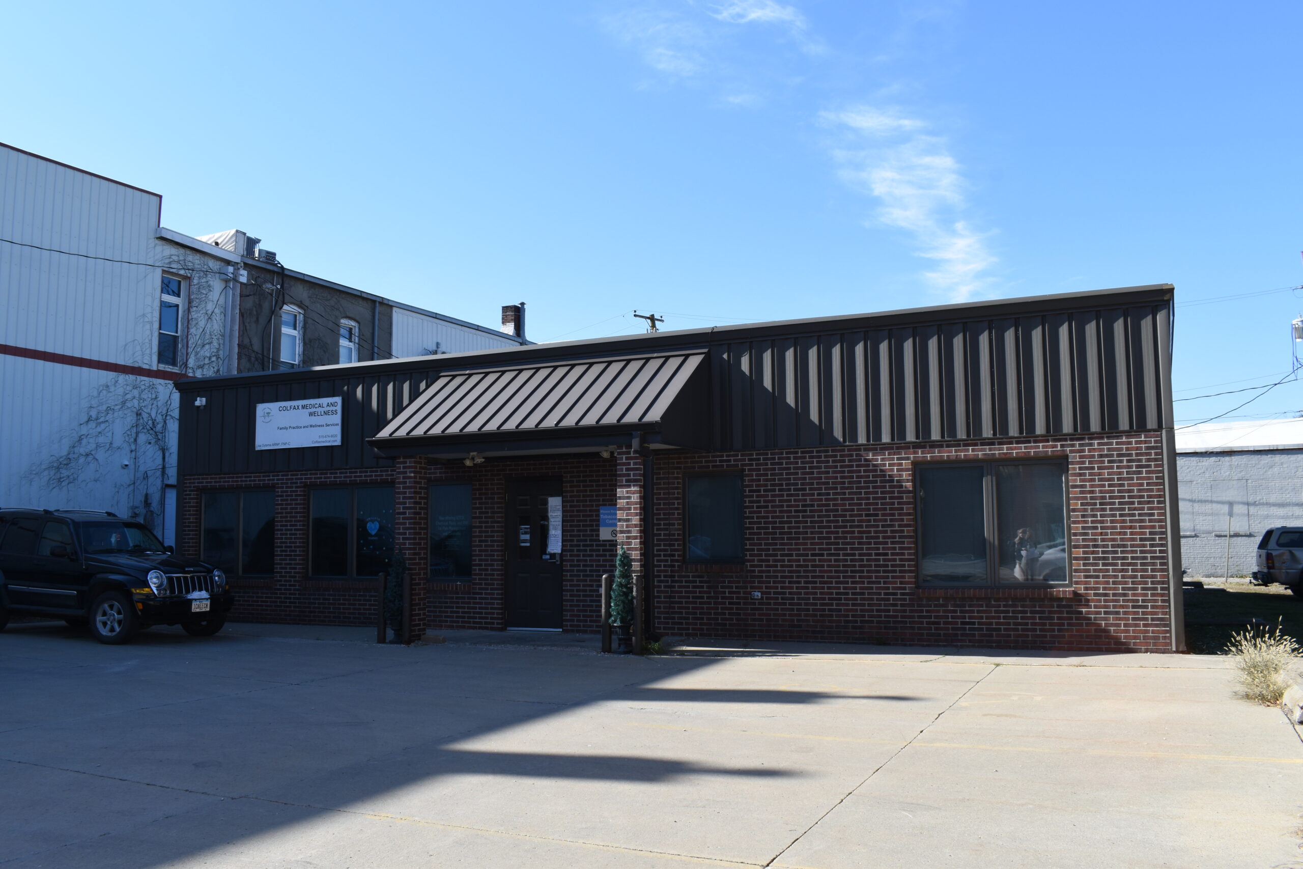 kinetic edge physical therapy Colfax front door