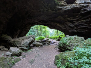 Maquoketa Cave